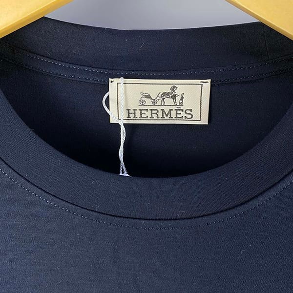 秋冬大セールエルメス エトリエ・アン・フラグモン Tシャツ パチモン erl94721
